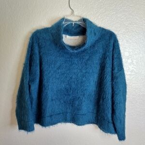 bryn walker fuzzy crop cowl neck sweater sz Xs